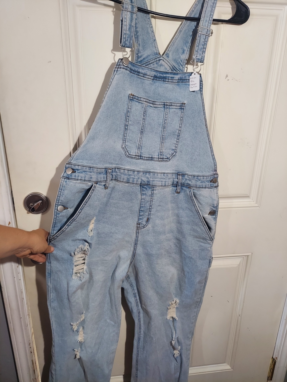 No Boundaries Young Women's Distressed Light Wash Denim Overalls XL 15/17